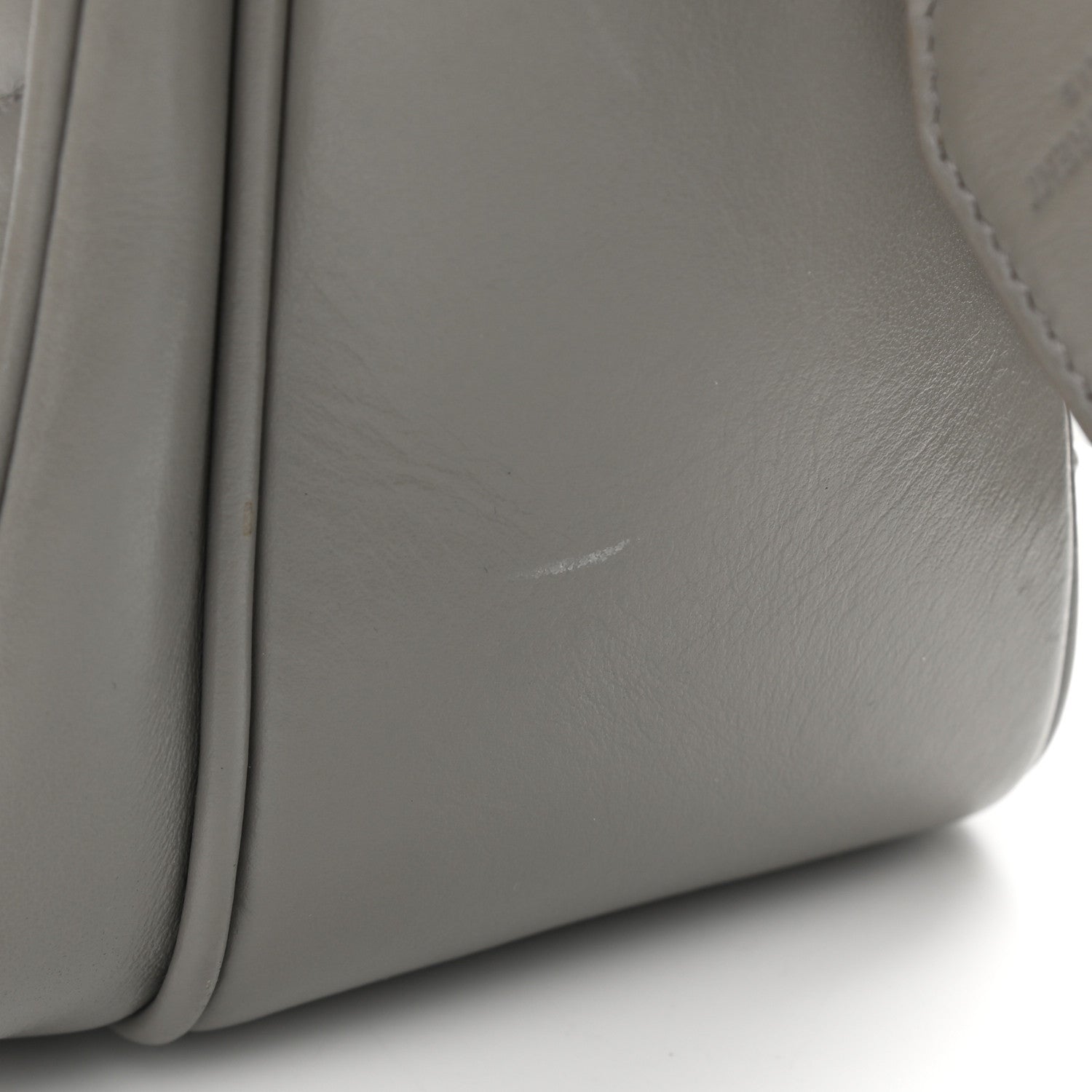 Saint Laurent Calfskin Y Quilted Monogram Loulou Shoulder Bag Pearl Grey 13 of 18