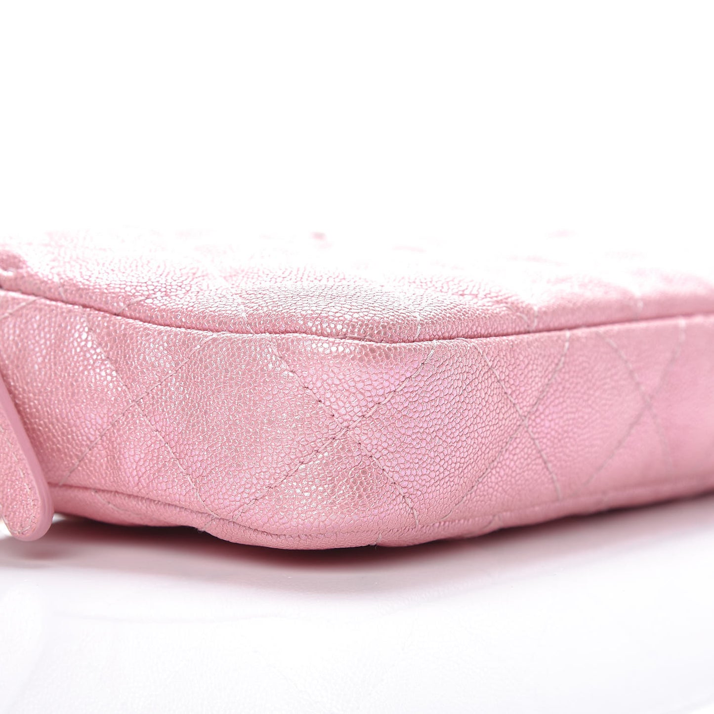 Iridescent Caviar Quilted Clutch With Chain Rose