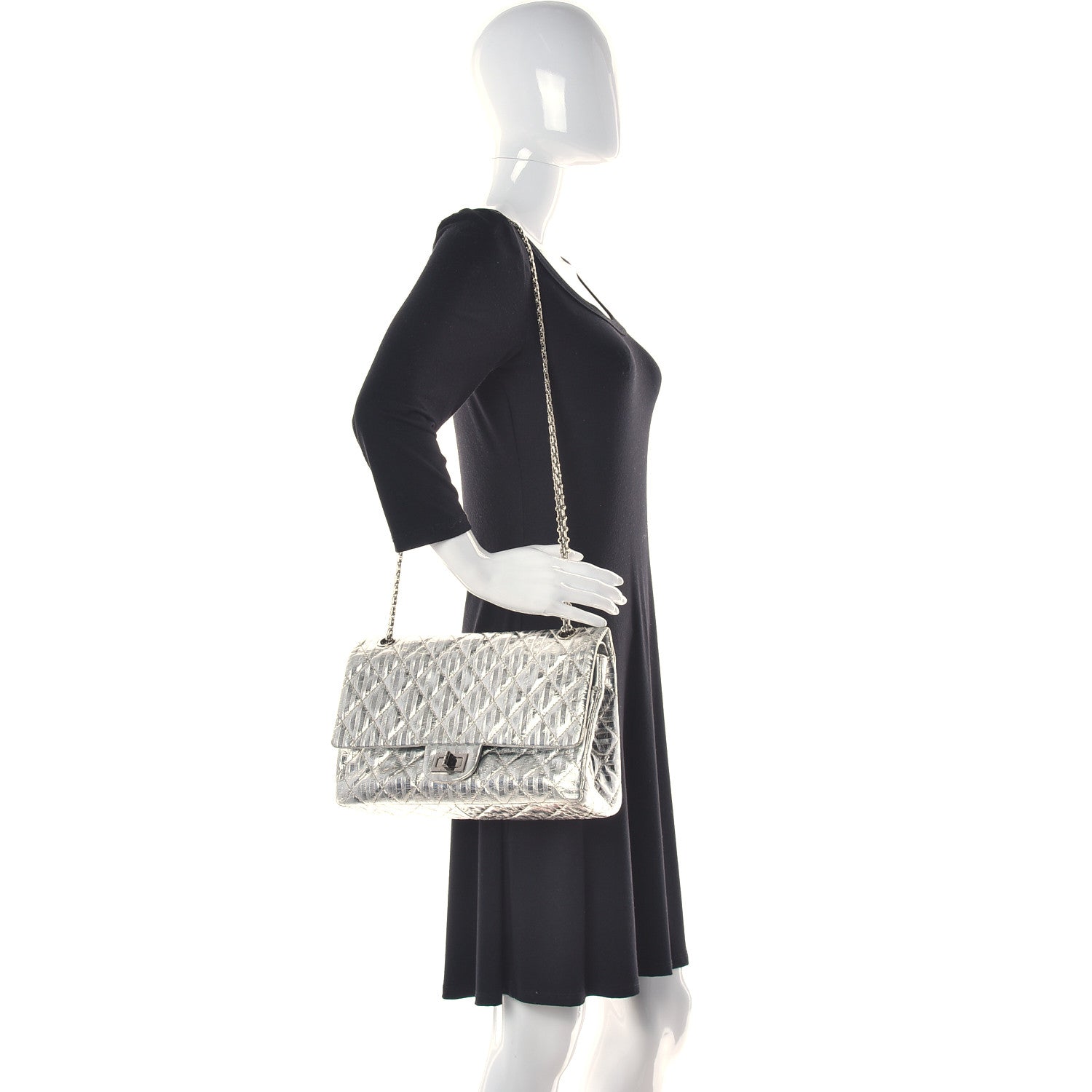 Chanel Metallic Calfskin Striped 2.55 Reissue 227 Silver 2 of 15