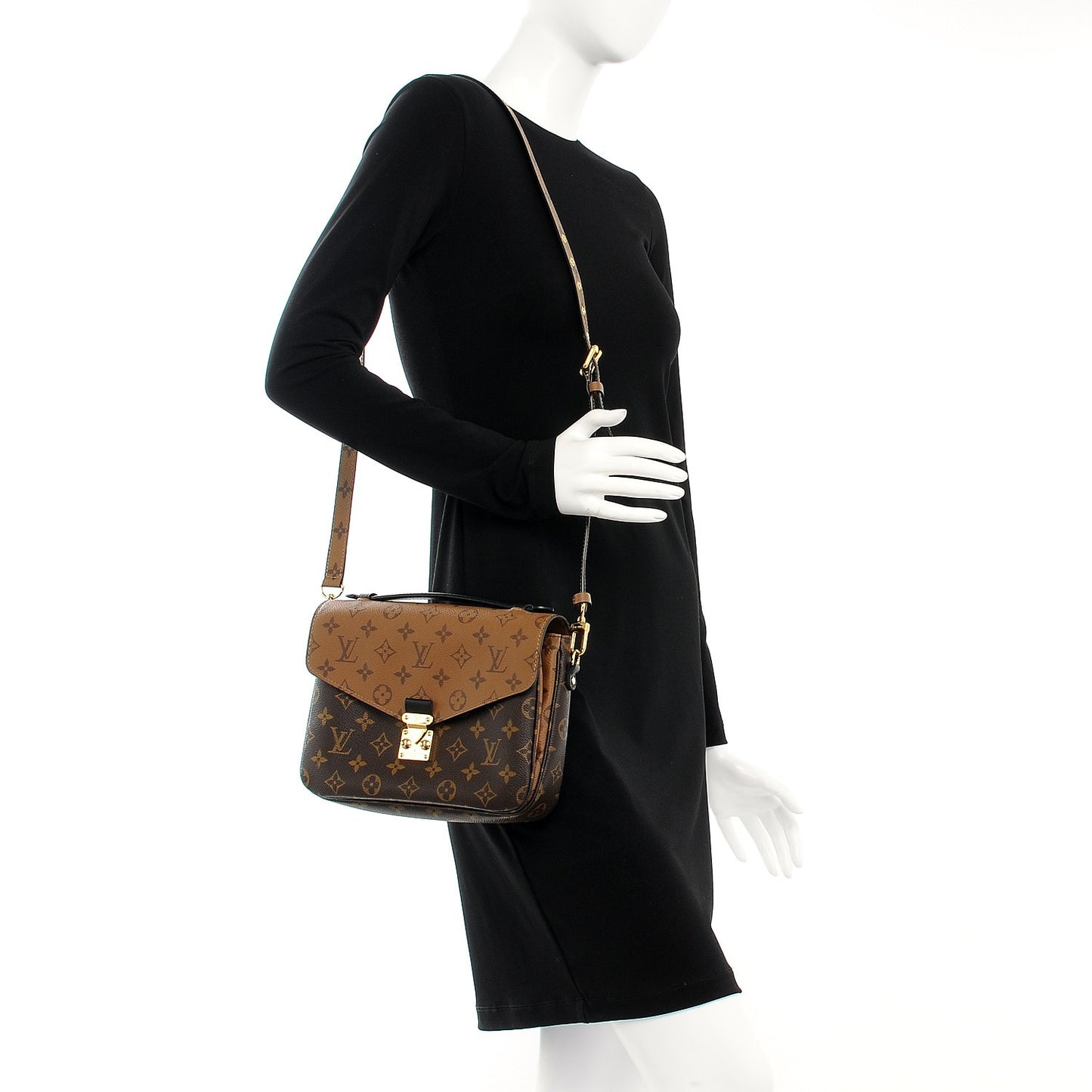 Reverse Monogram Pochette Metis