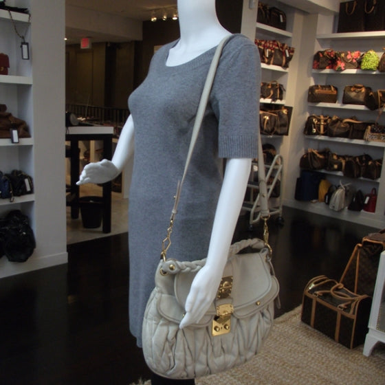 Miu Miu Leather Matelasse Coffer Hobo Bianco 2 of 12