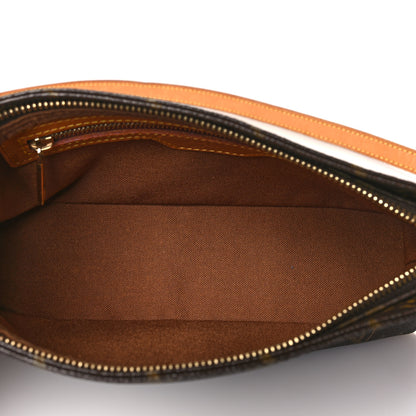 Louis Vuitton Monogram Trotteur 5 of 10