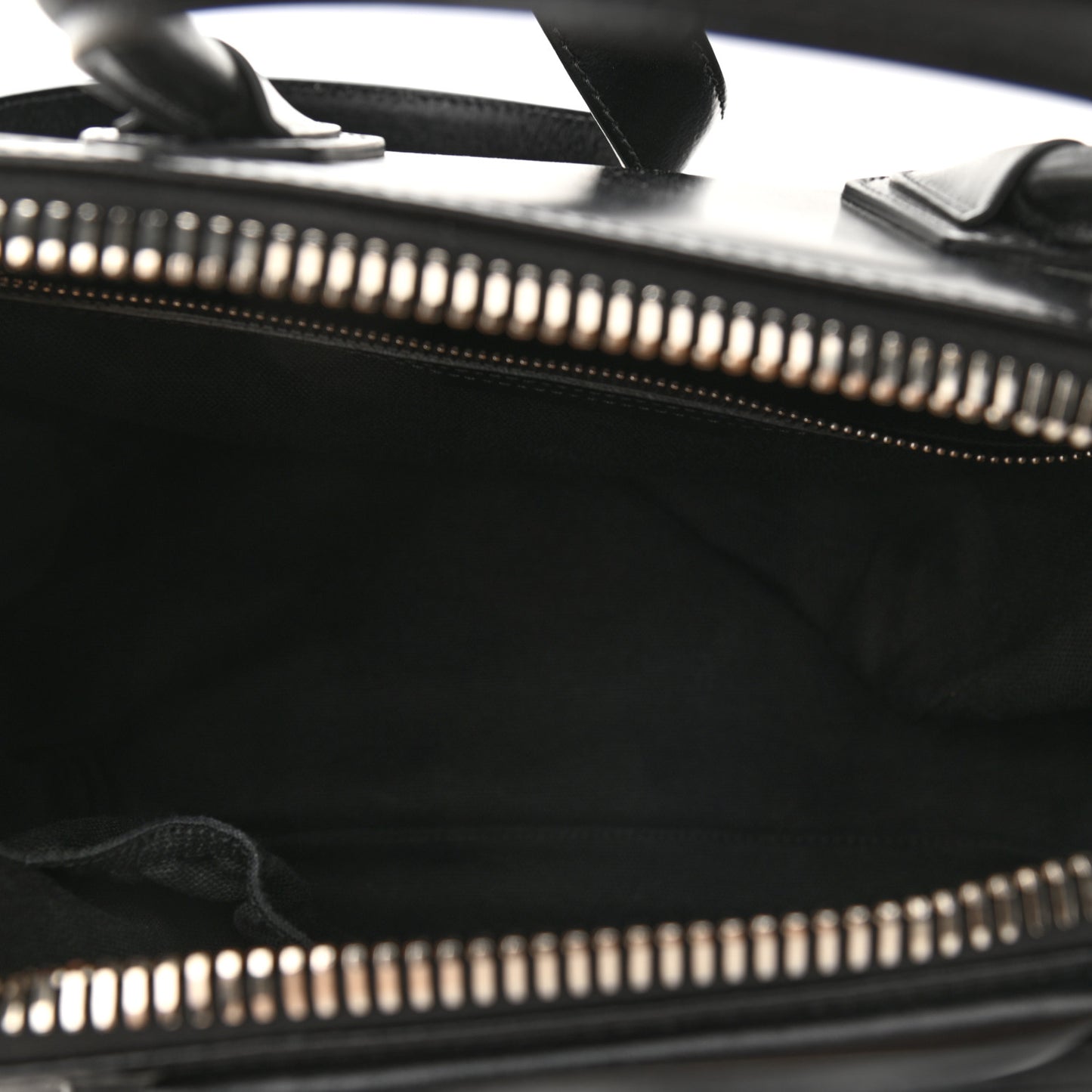Shiny Lord Calfskin Small Antigona Black