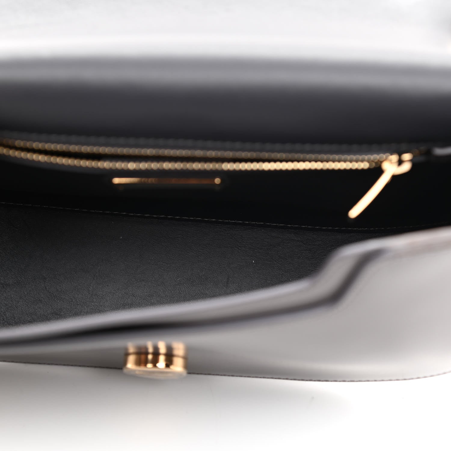 Salvatore Ferragamo Smooth Calfskin Anna Shoulder Bag Urban Grey 5 of 8