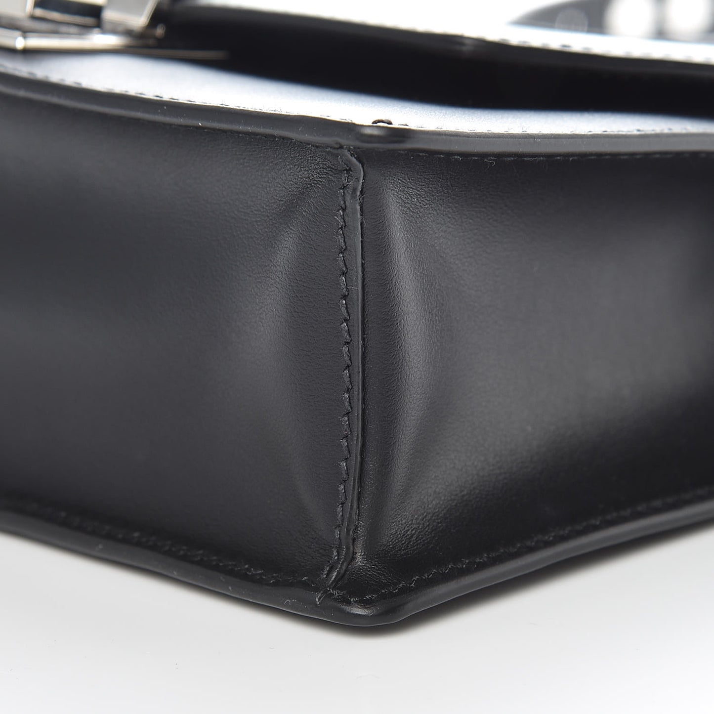 City Calfskin Saffiano Racing Logo Elektra Shoulder Bag Black Verde