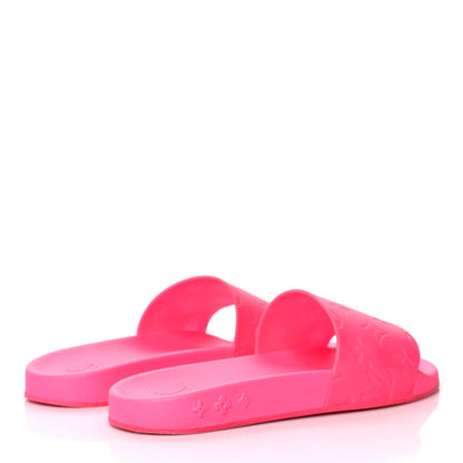 Louis Vuitton Rubber Embossed Monogram Mens Waterfront Mules 8 Pink 4 of 8