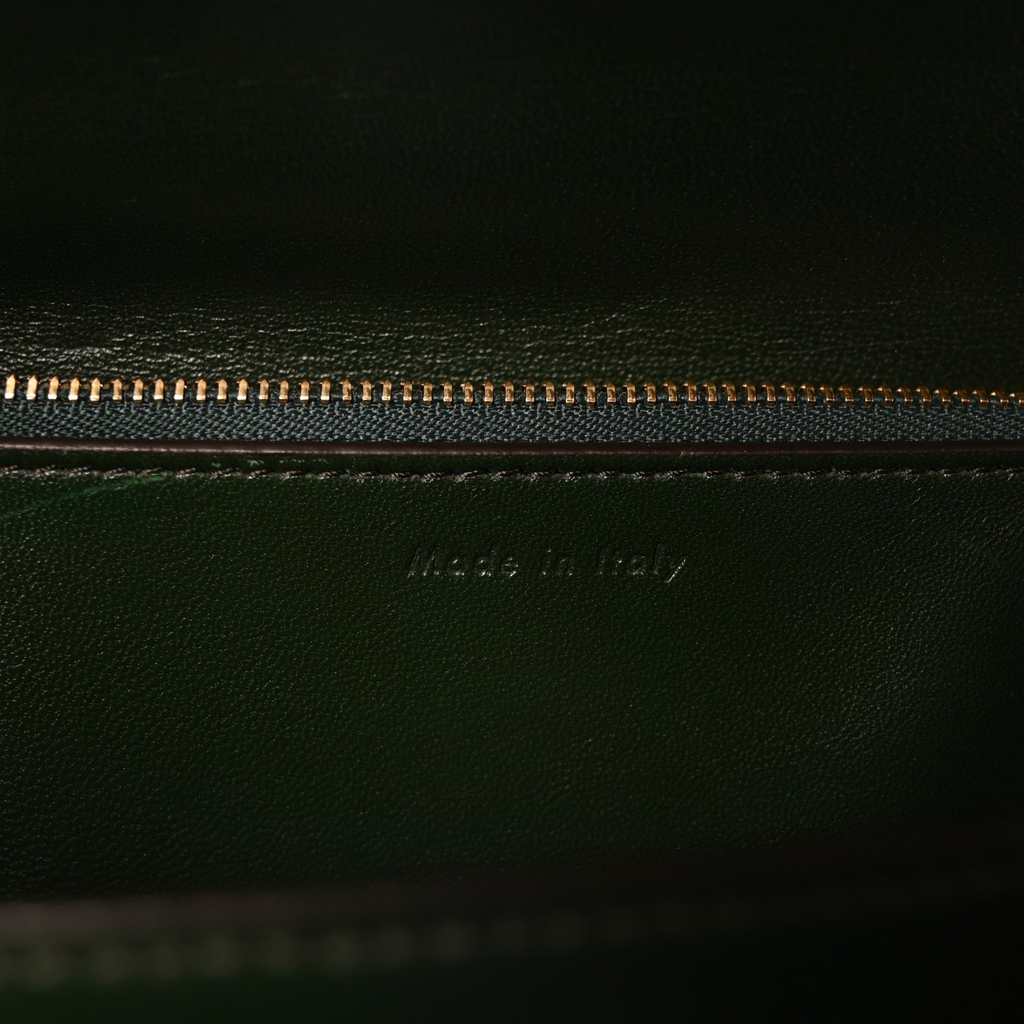 Box Calfskin Classic Box Medium Flap Bag Amazone