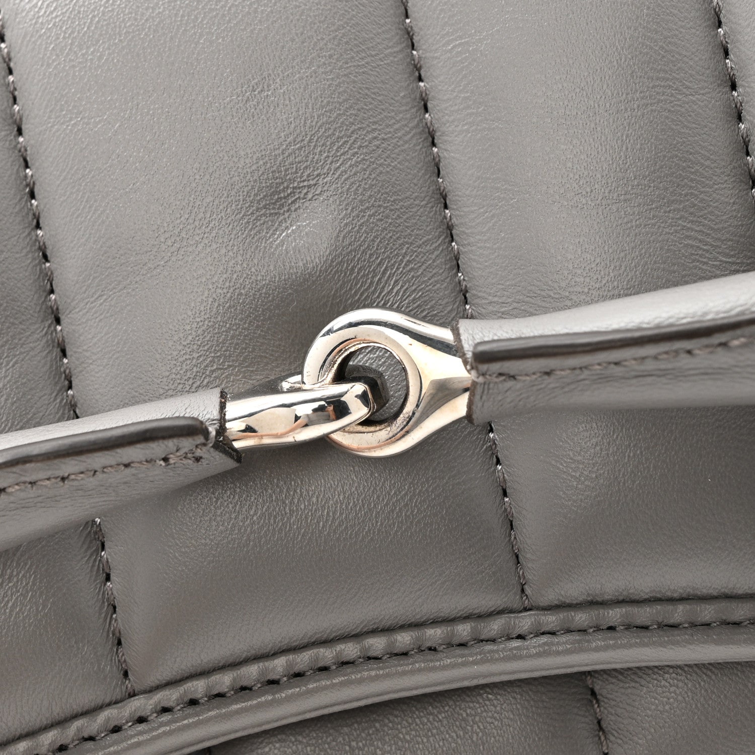 Gucci Nappa Vertical Matelasse Small Maxi Horsebit Chain Shoulder Bag Gray 11 of 14