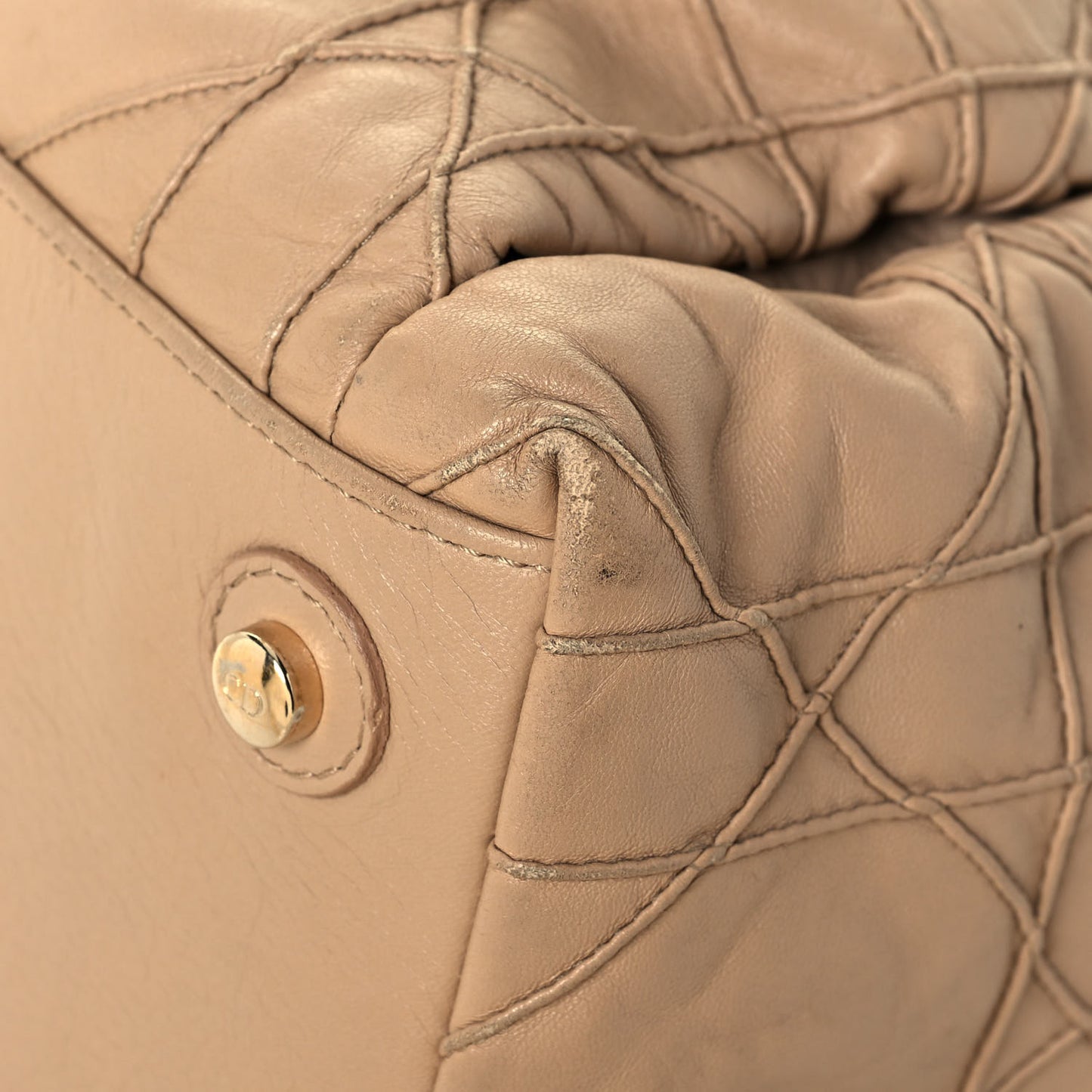 Lambskin Cannage Medium Le Trente Tote Beige