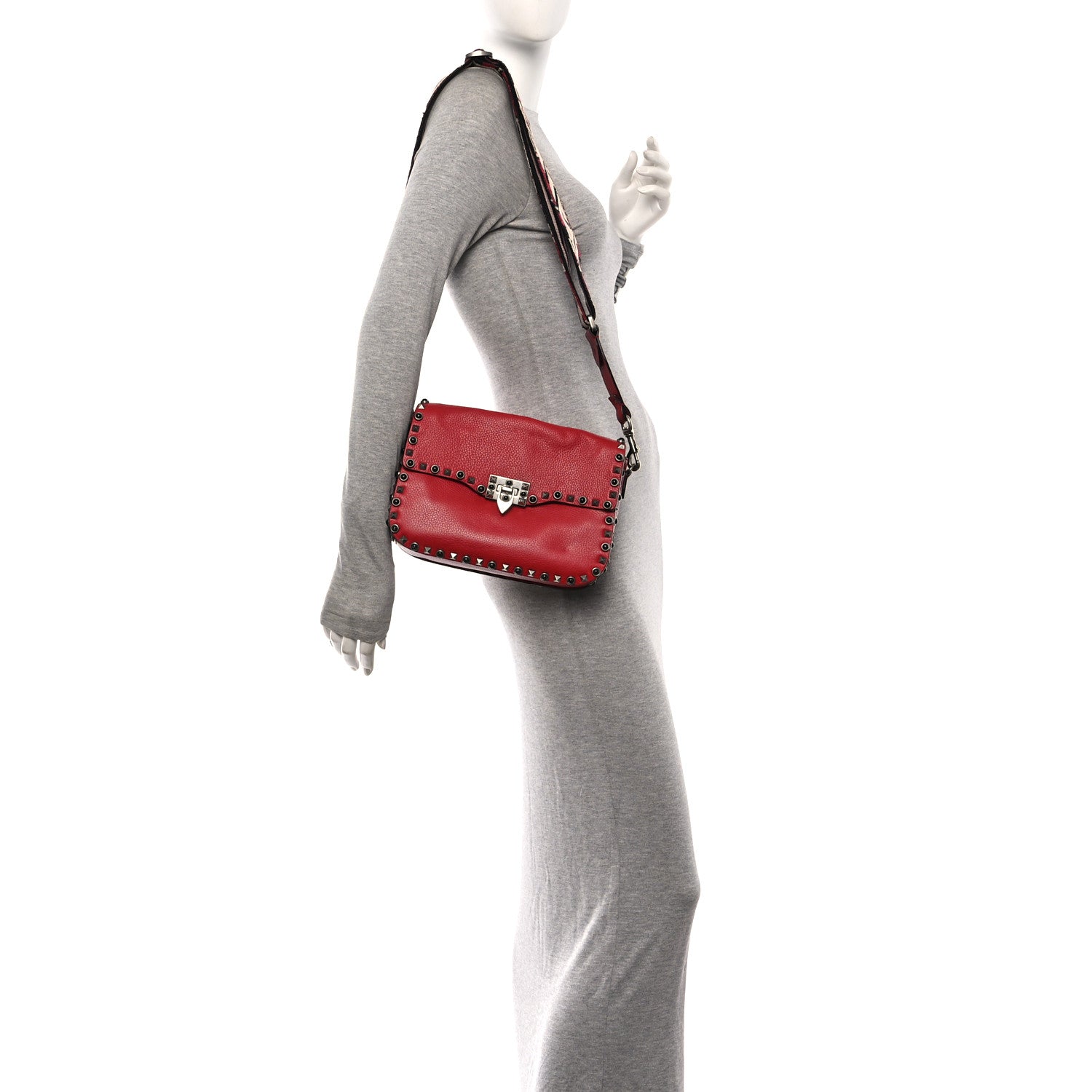 Valentino Garavani Grained Calfskin Onyx Medium Guitar Strap Rockstud Rolling Flap Saddle Bag Rosso Valentino 3 of 17