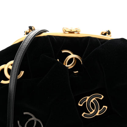 Chanel Velvet Enamel CC Kiss Lock Clutch Black 8 of 10