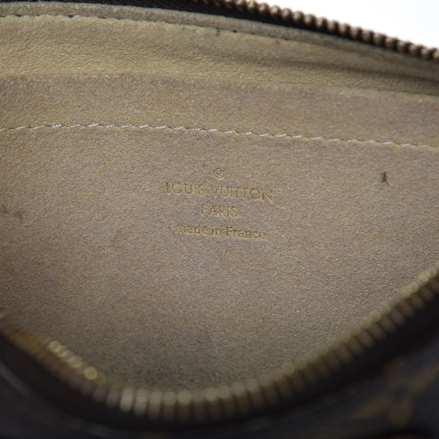 Monogram Pochette Milla MM