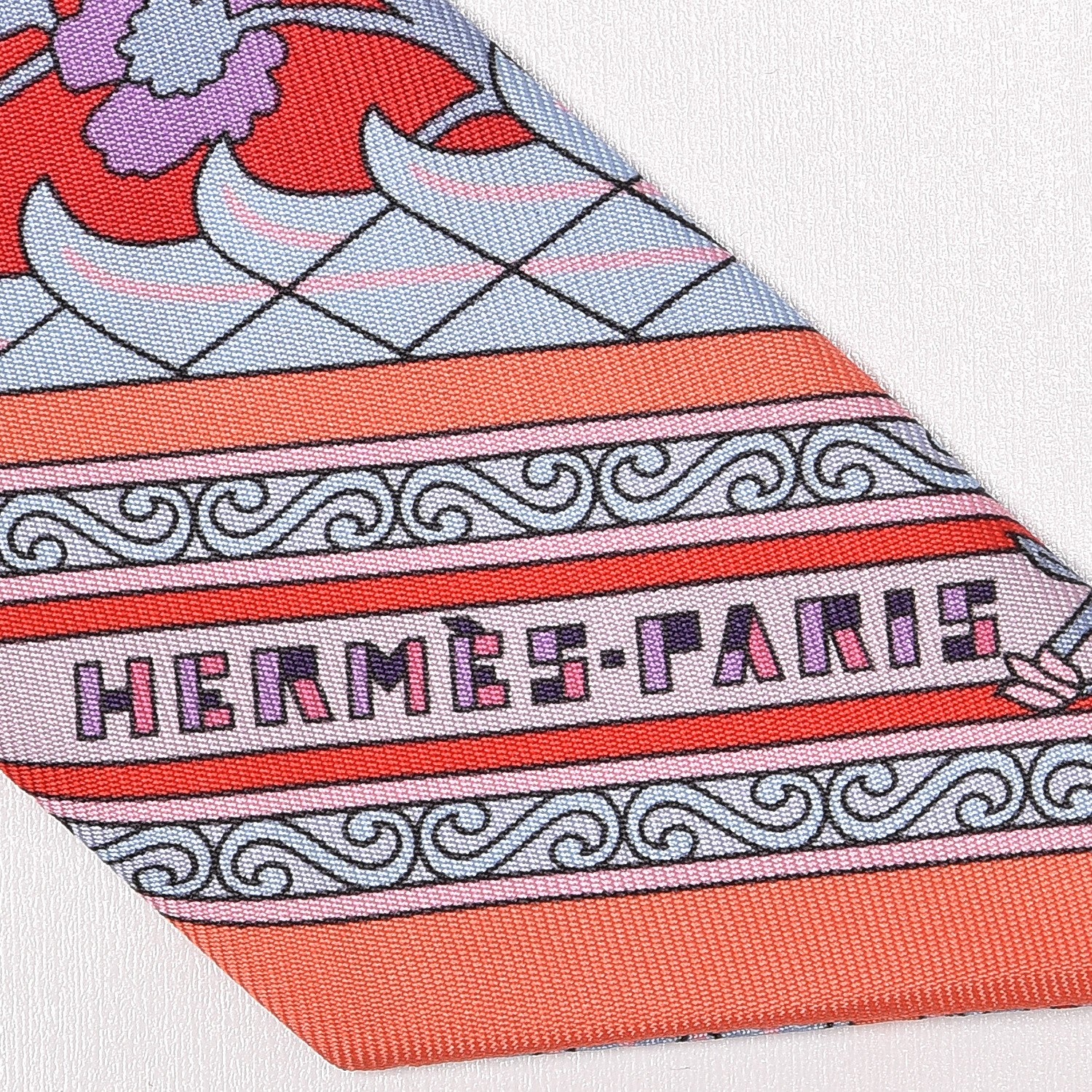 Hermes Silk Tapis Persans Twilly Marine Rouge Mauve 4 of 5