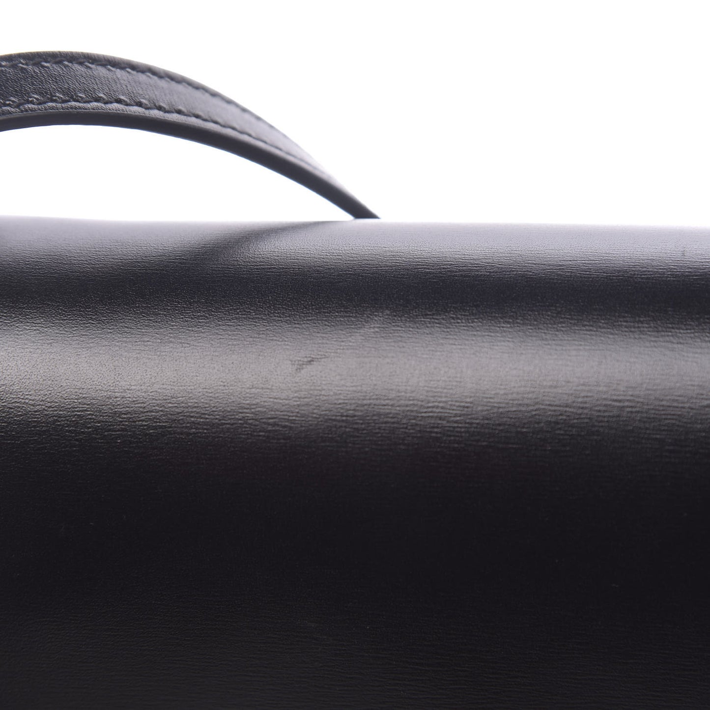 Calfskin Sao Shoulder Bag Black