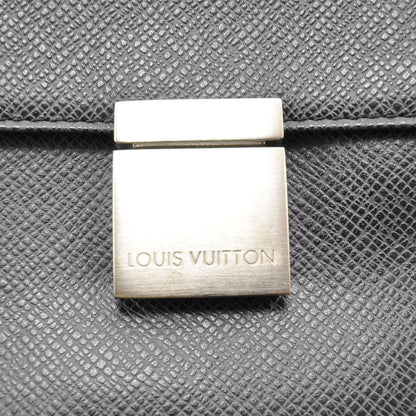 Louis Vuitton Taiga Baikal Pochette 6 of 9