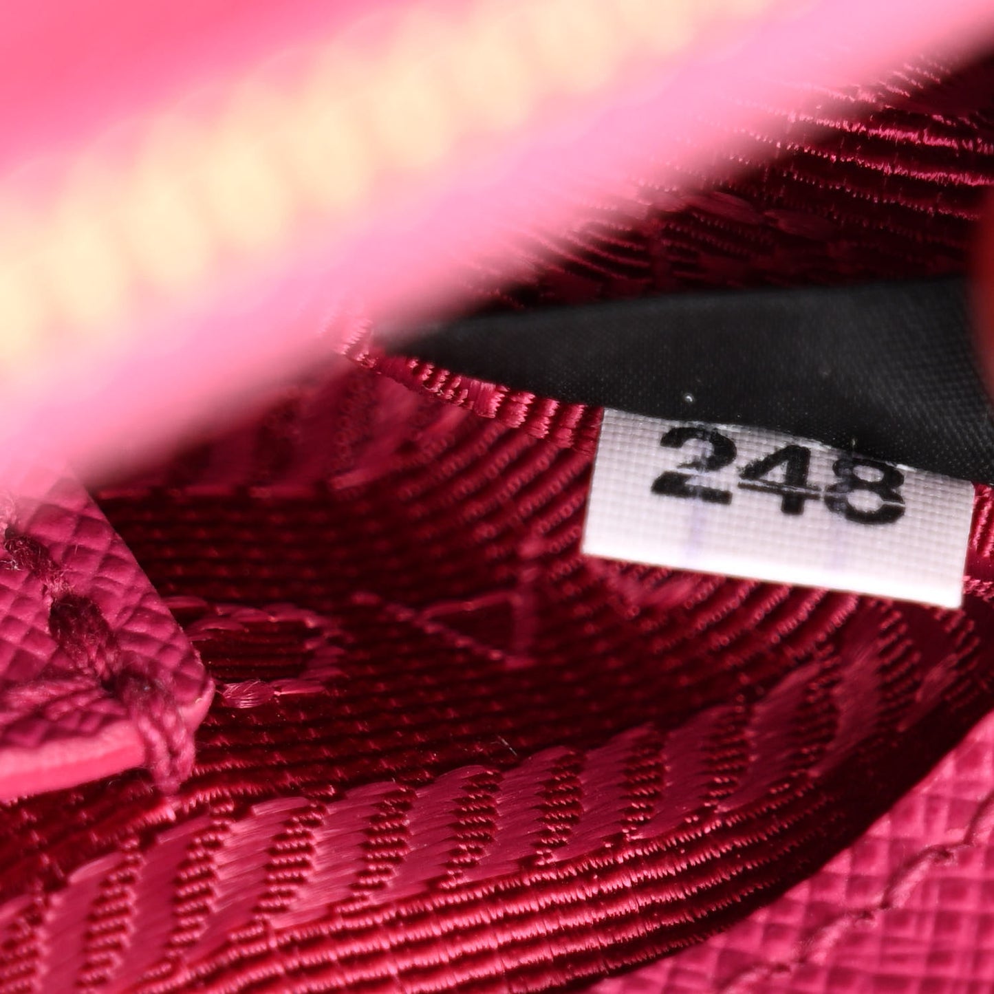Saffiano Lux Micro Galleria Double Zip Tote Peonia