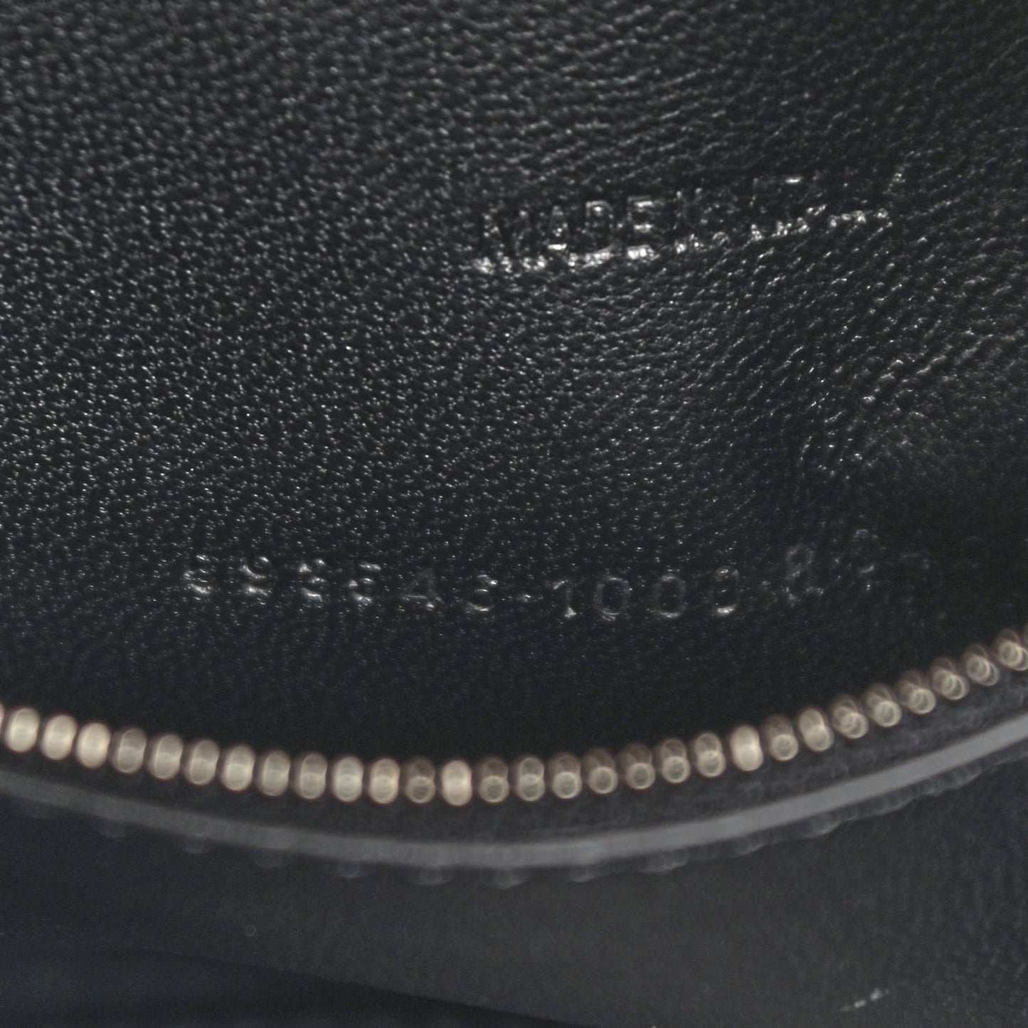 Shiny Calfskin Monochrome Crocodile Embossed Small Hourglass Top Handle Bag Black