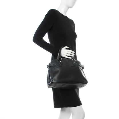 Louis Vuitton Epi Passy GM Black 2 of 14