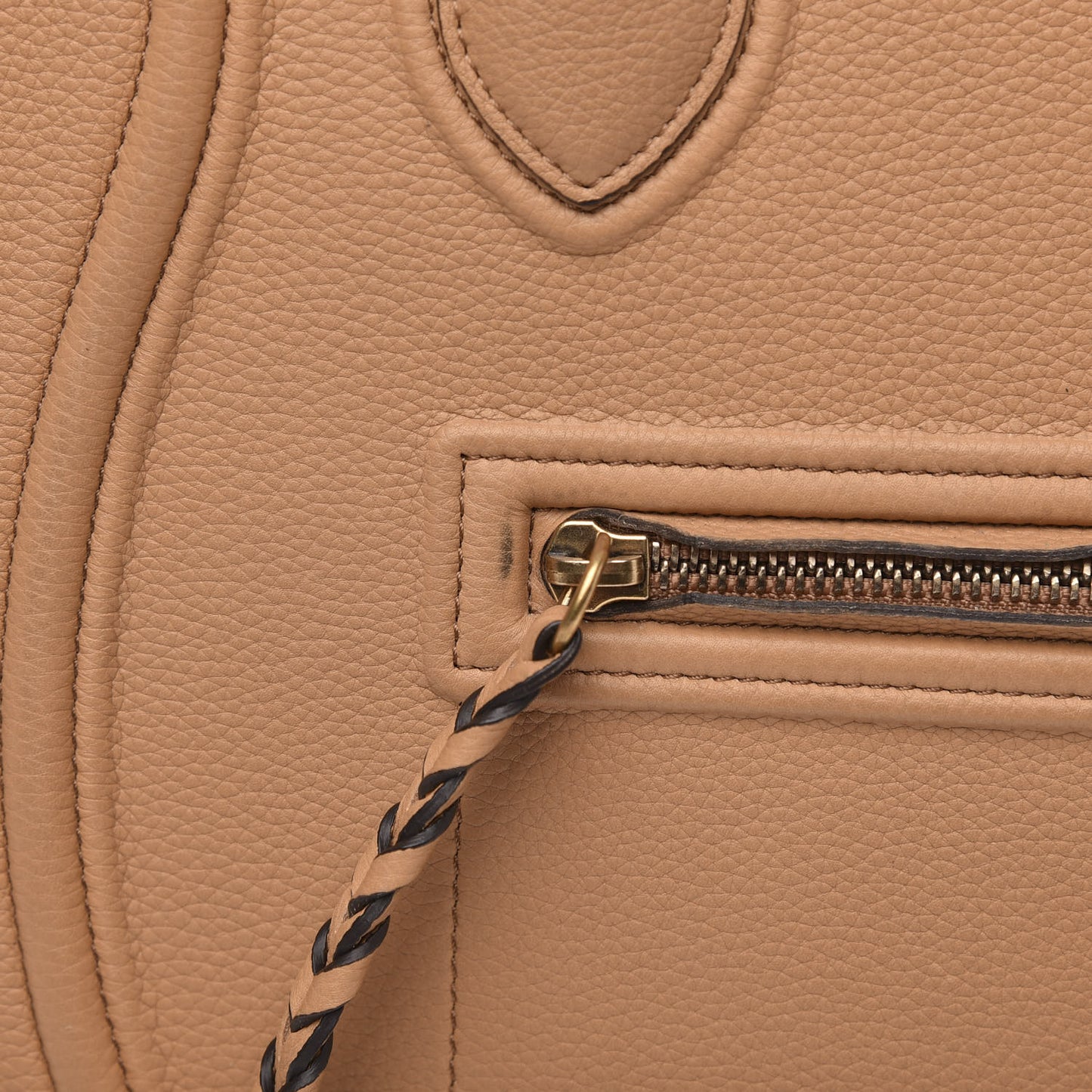Baby Grained Calfskin Medium Phantom Luggage Camel