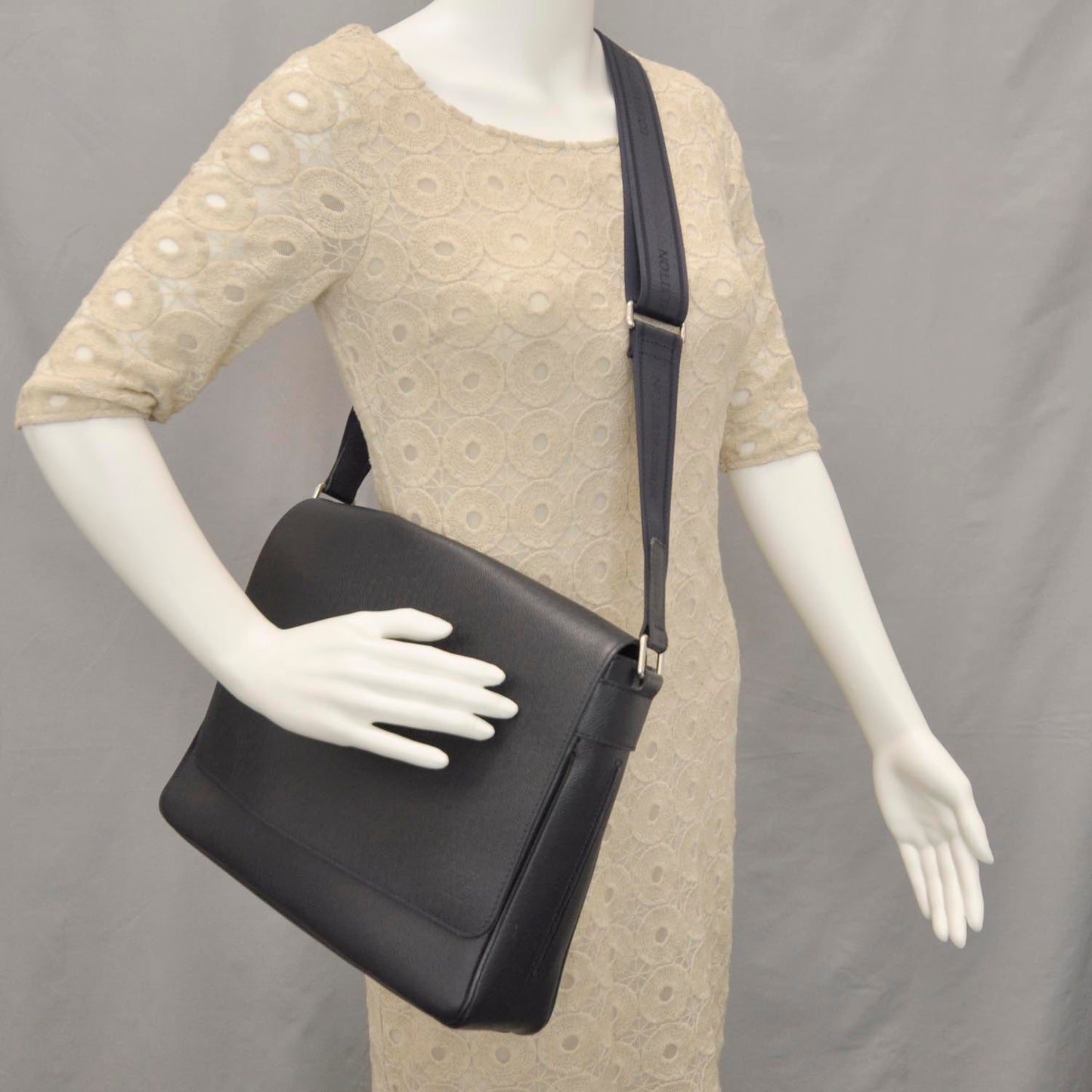 Taiga Roman MM Messenger Bag Boreal