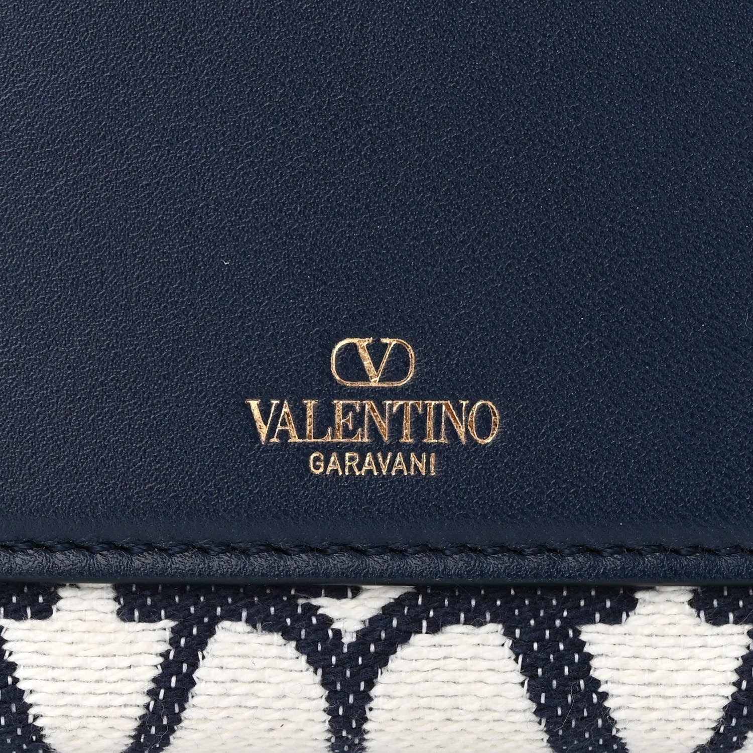 Valentino Garavani Toile Iconographe Cotton Vlogo Small Loco Hobo Bag White Worker 6 of 9