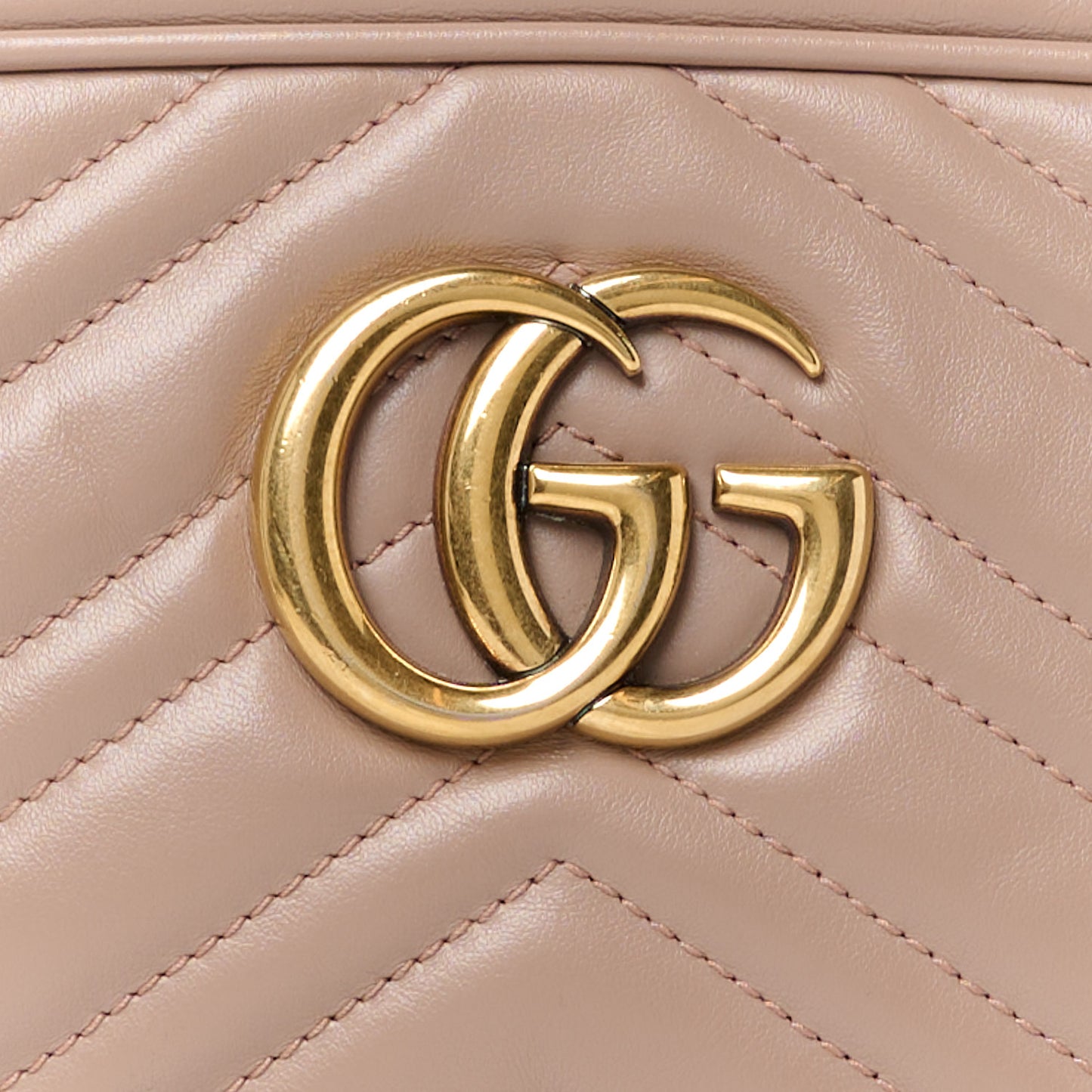 Calfskin Matelasse Small GG Marmont Chain Shoulder Bag Porcelain Rose