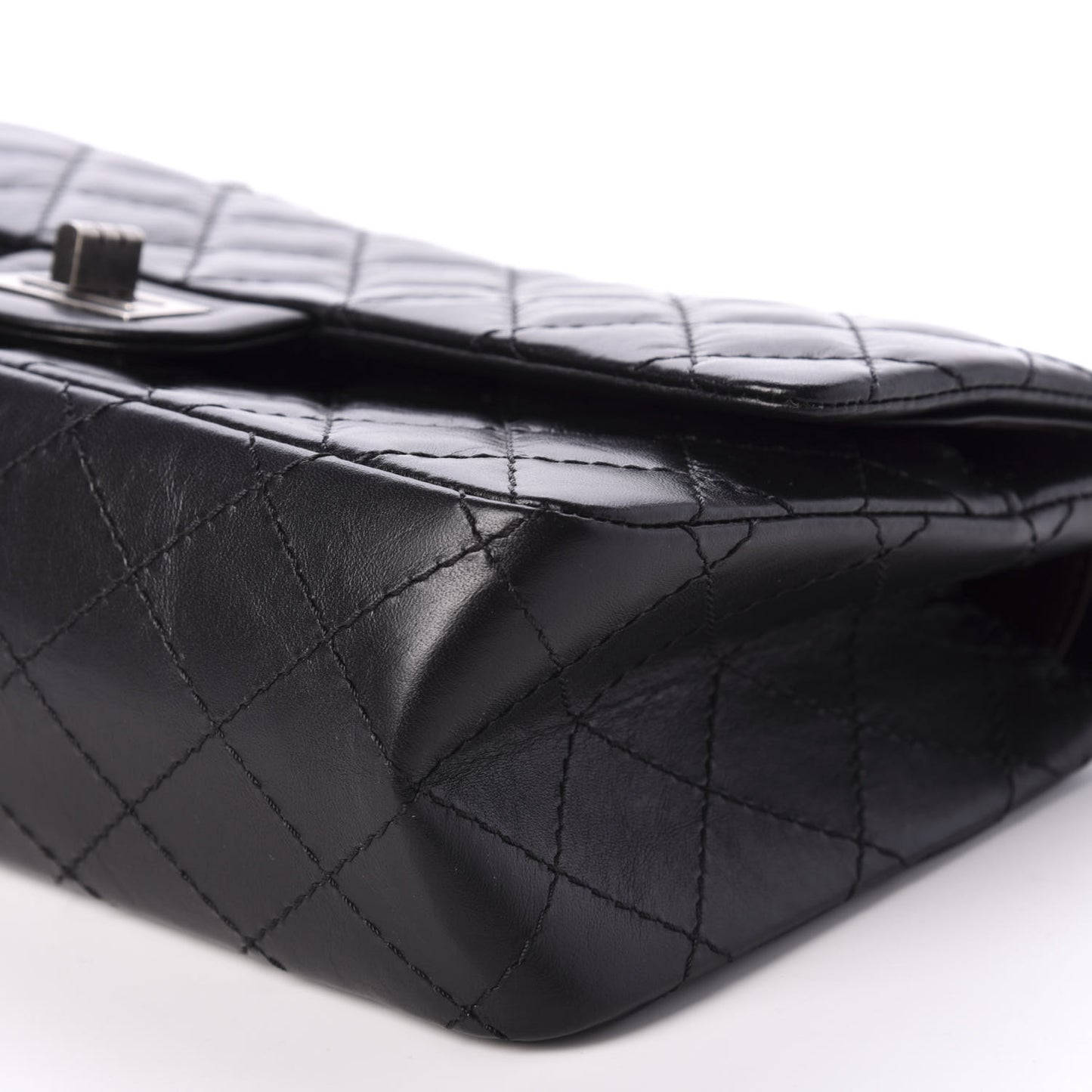 Aged Calfskin Quilted 2.55 Reissue 225 Flap Black