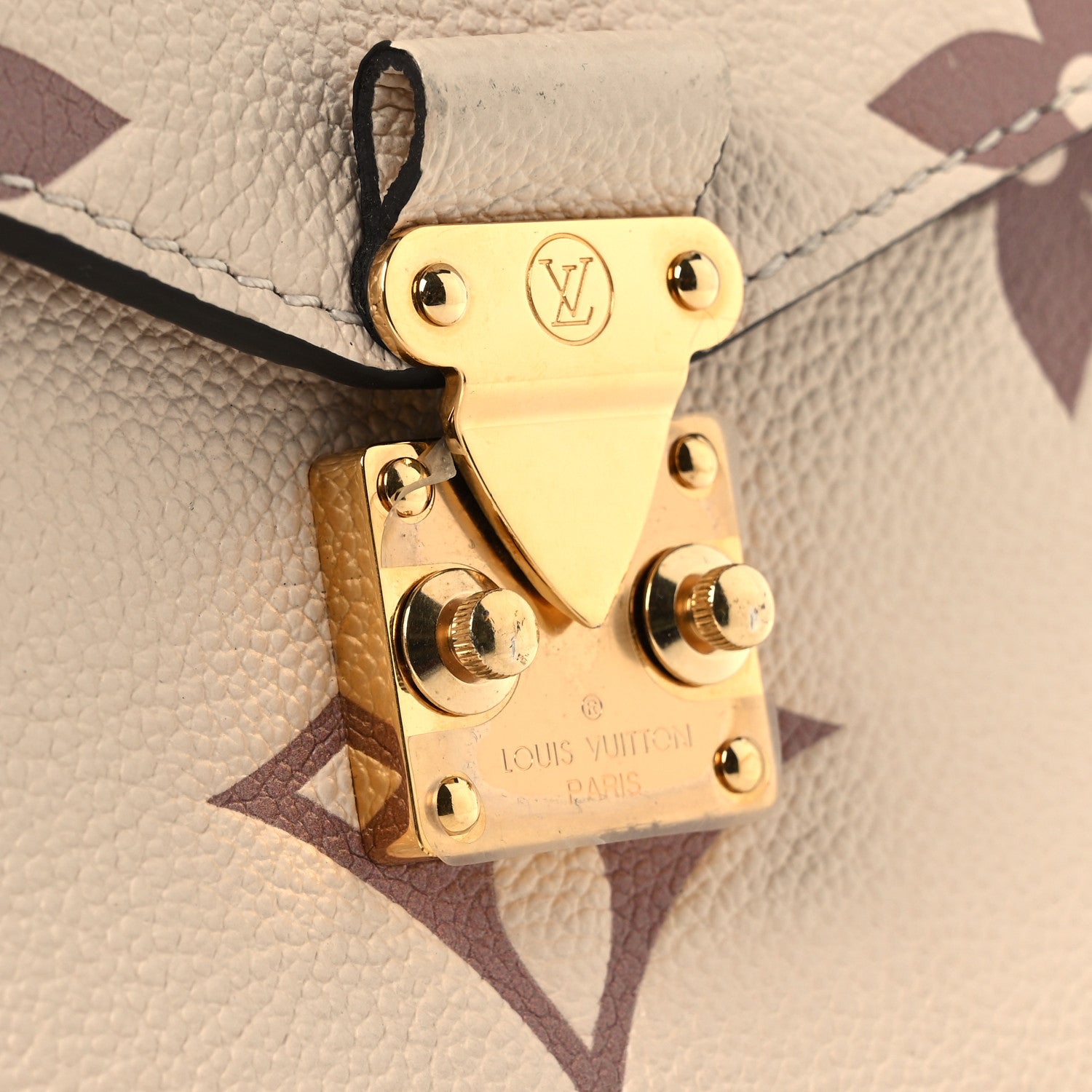 Louis Vuitton Empreinte Monogram Giant Pochette Metis Creme Bois De Rose 10 of 12