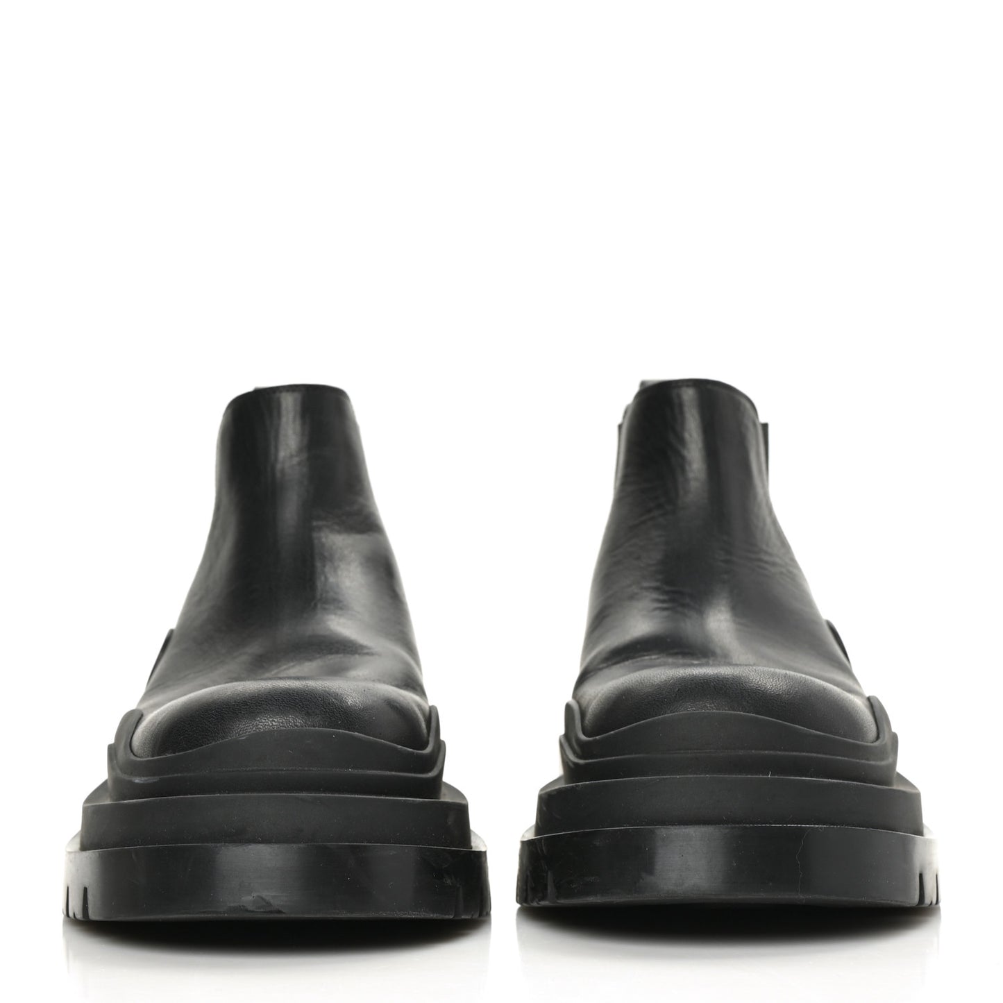 Calfskin The Tire Cropped Chelsea Short Boots 35.5 Black