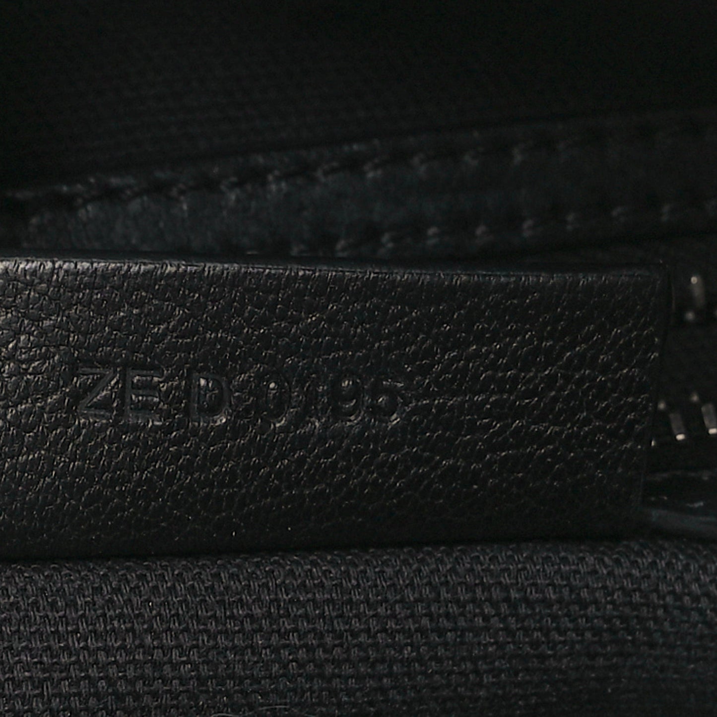 Sugar Goatskin Small Antigona Black
