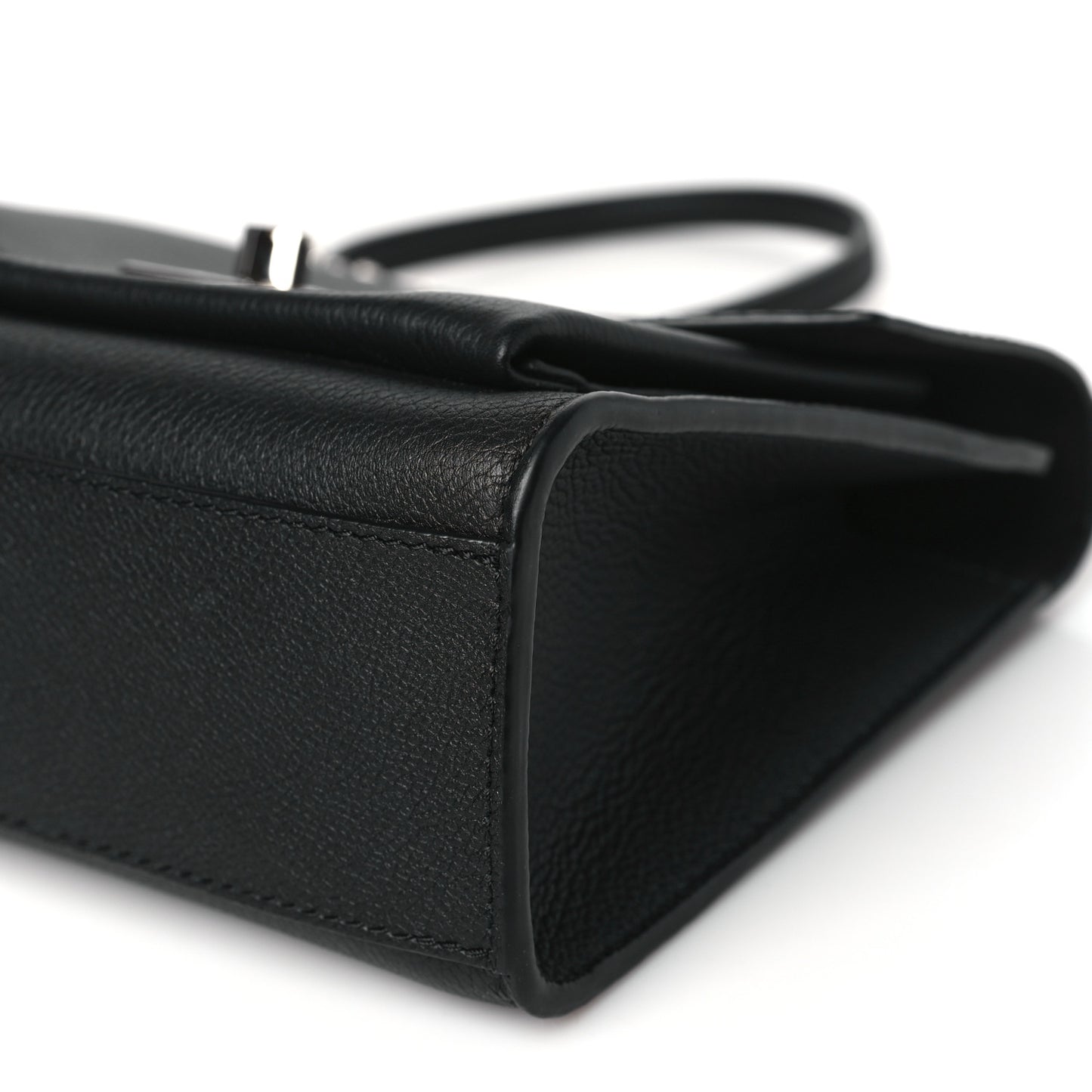 Soft Calfskin Mylockme Chain Bag BB Black