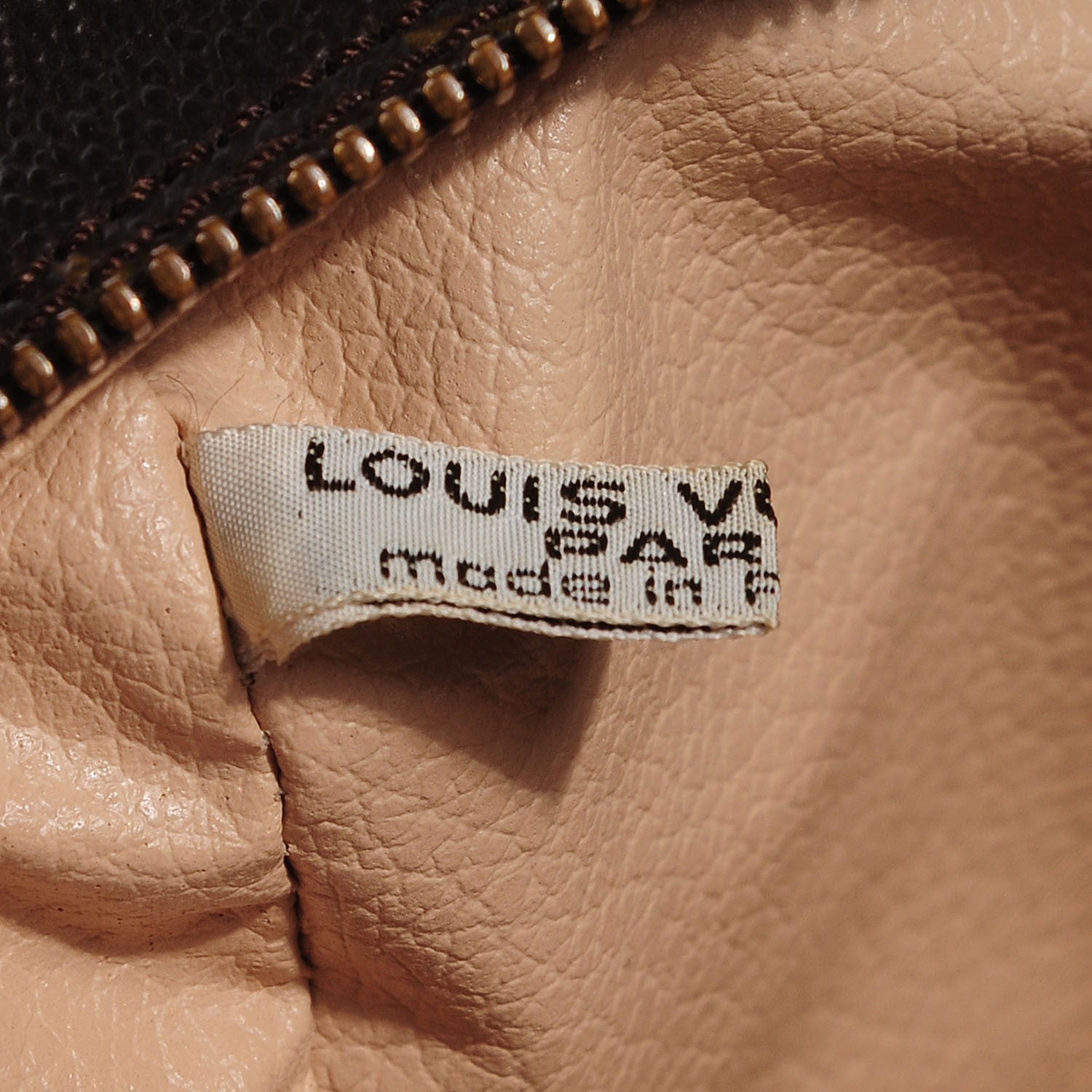 Louis Vuitton Monogram Trousse 28 6 of 8