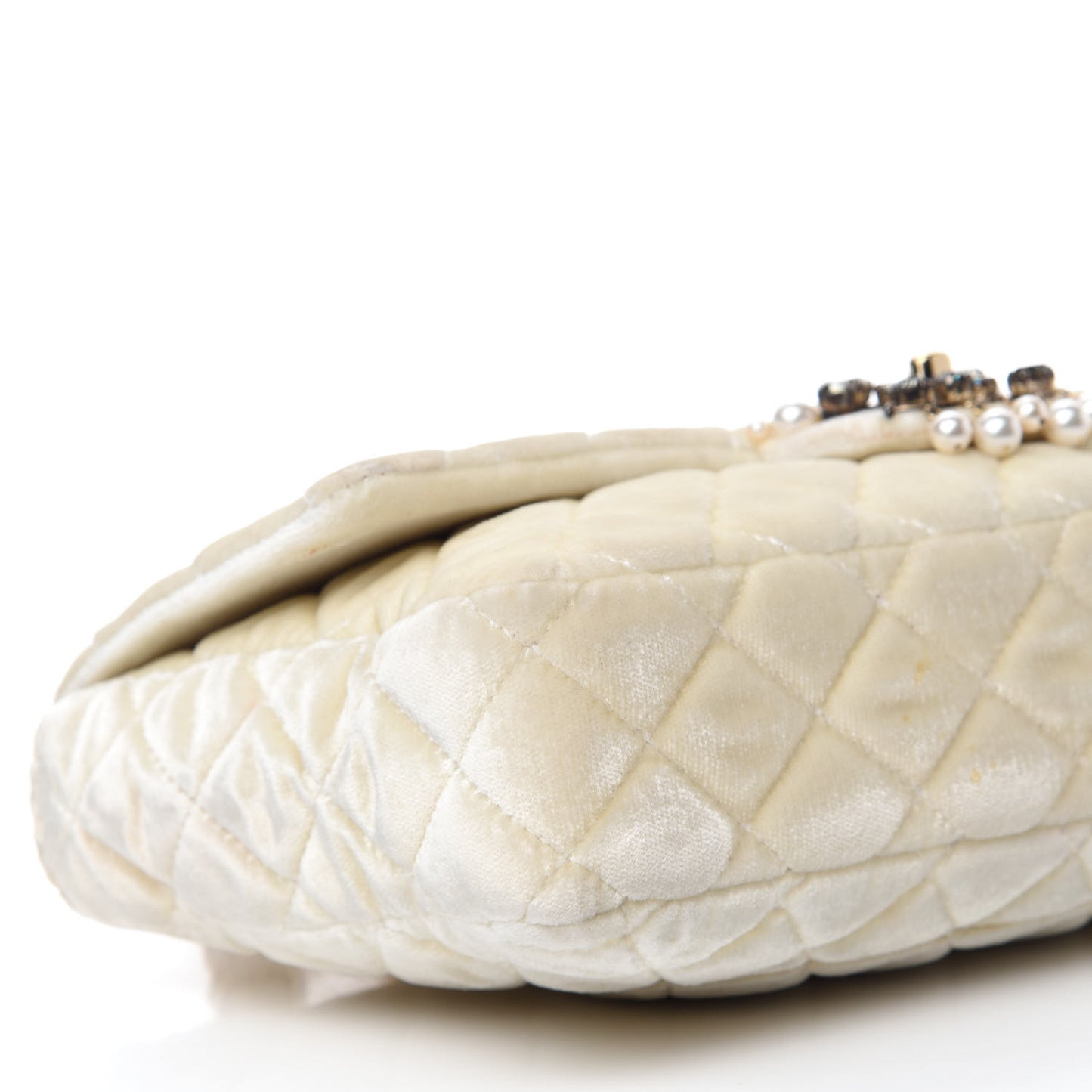 Velvet Pearl Quilted Medium Single Flap White