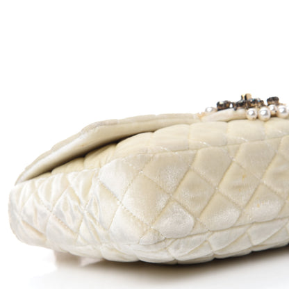 Chanel Velvet Pearl Quilted Medium Single Flap White 6 of 14