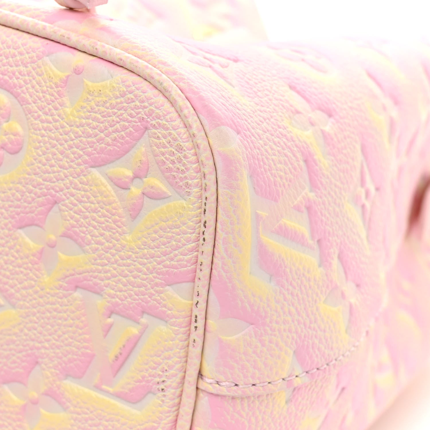 Louis Vuitton Empreinte Monogram Summer Stardust Neonoe BB Pink 10 of 10