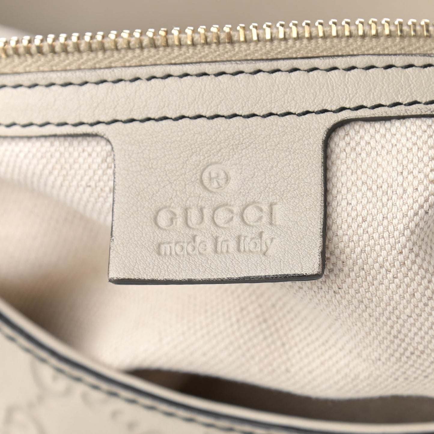 Guccissima Signature Medium Emily Hobo Mystic White