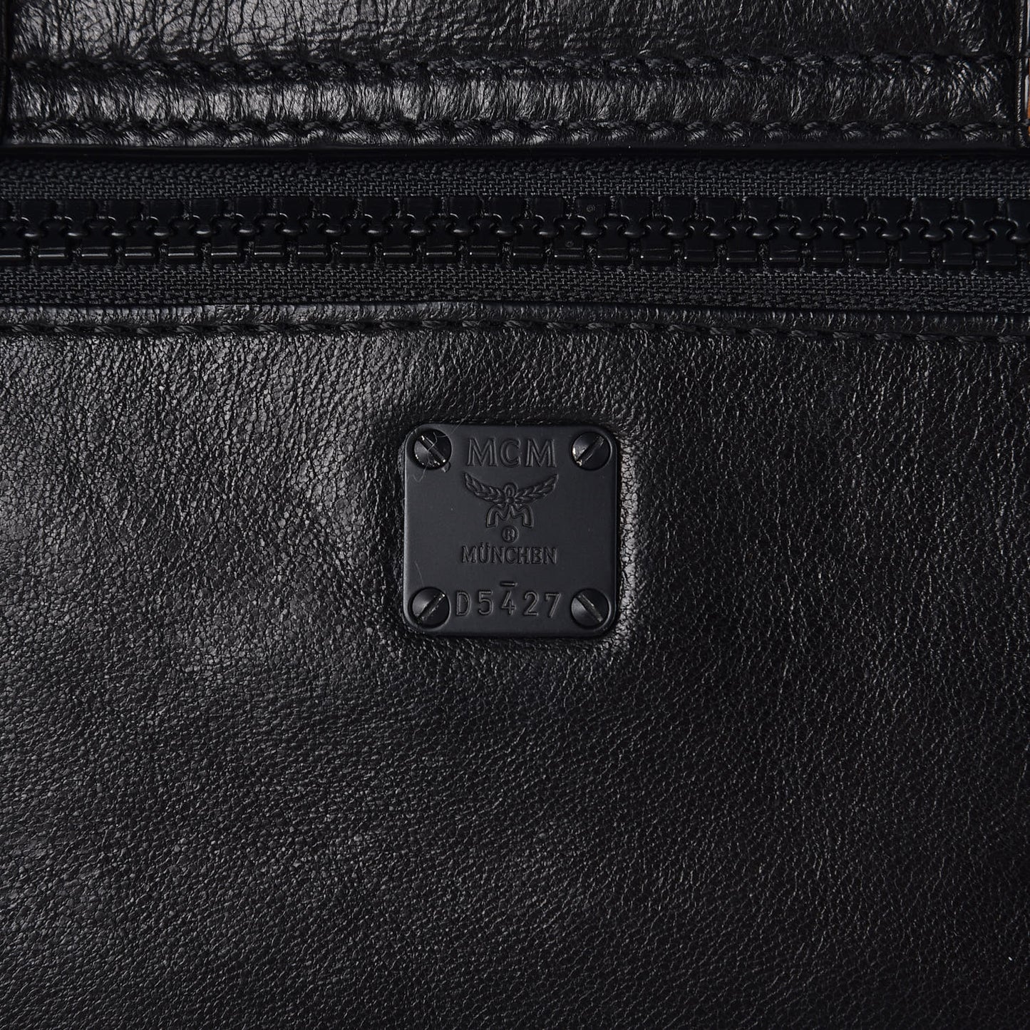 Lambskin Mens Medium Killian Messenger Bag Black