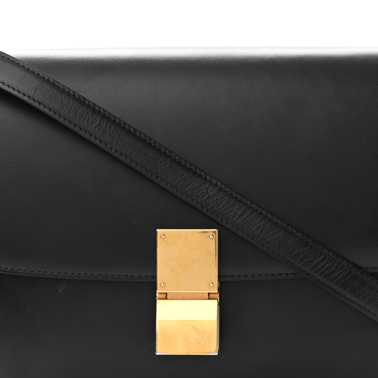 Box Calfskin Medium Classic Box Flap Bag Black