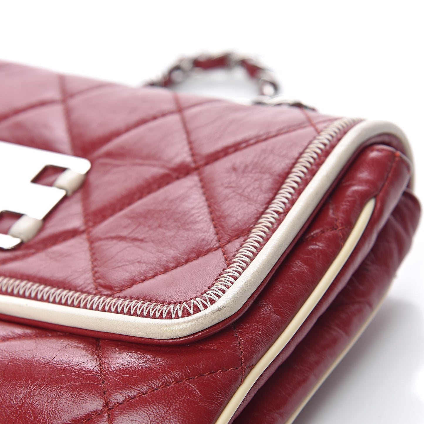 Lambskin Quilted East West Flap Red
