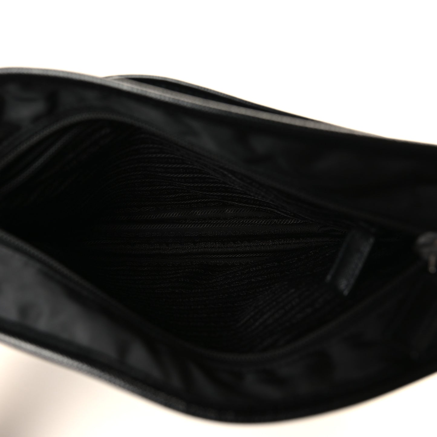 Nylon Flat Messenger Bag Black