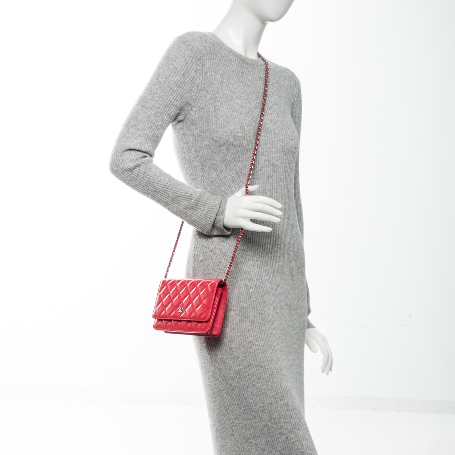 Patent Quilted Wallet On Chain WOC Pink