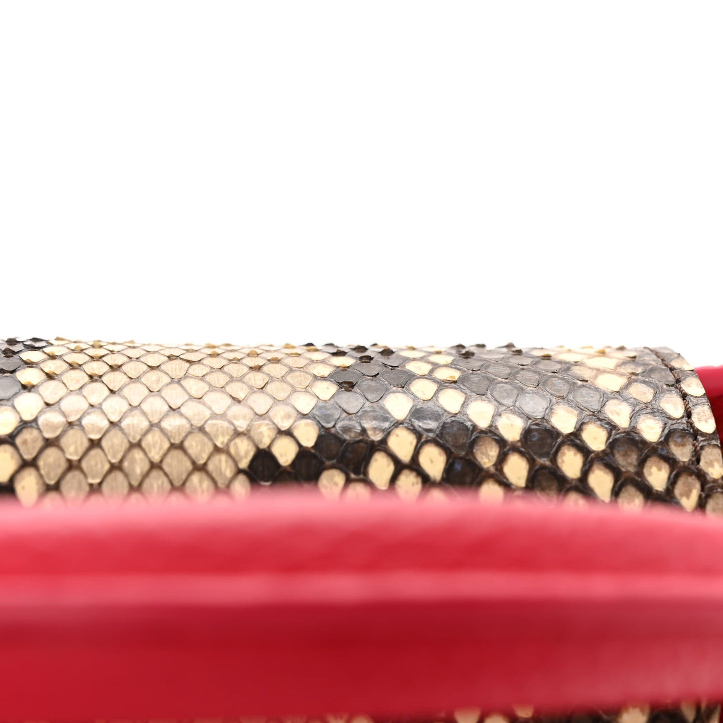 Taurillon Snakeskin Capucines BB Rose Berlingot