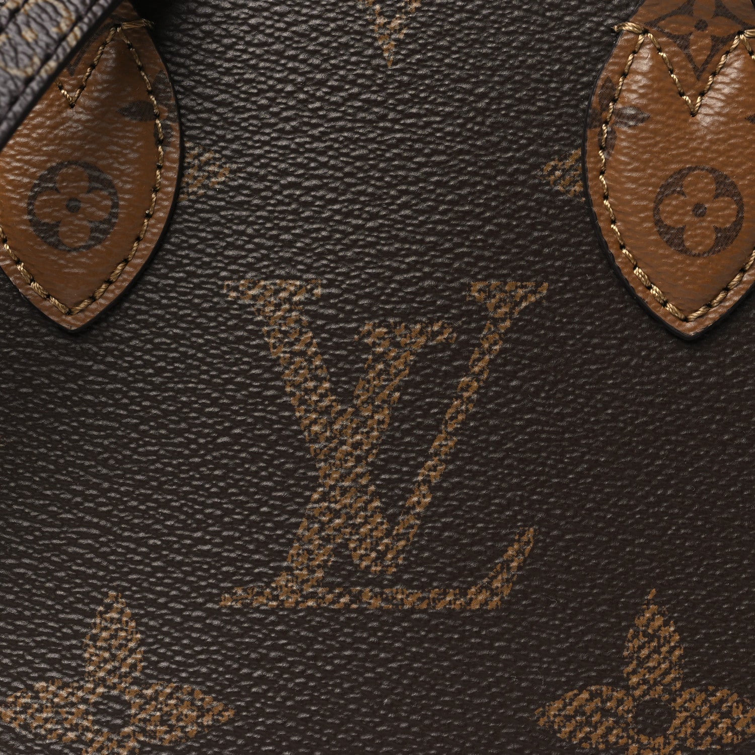 Louis Vuitton Reverse Monogram Giant Onthego BB 7 of 9