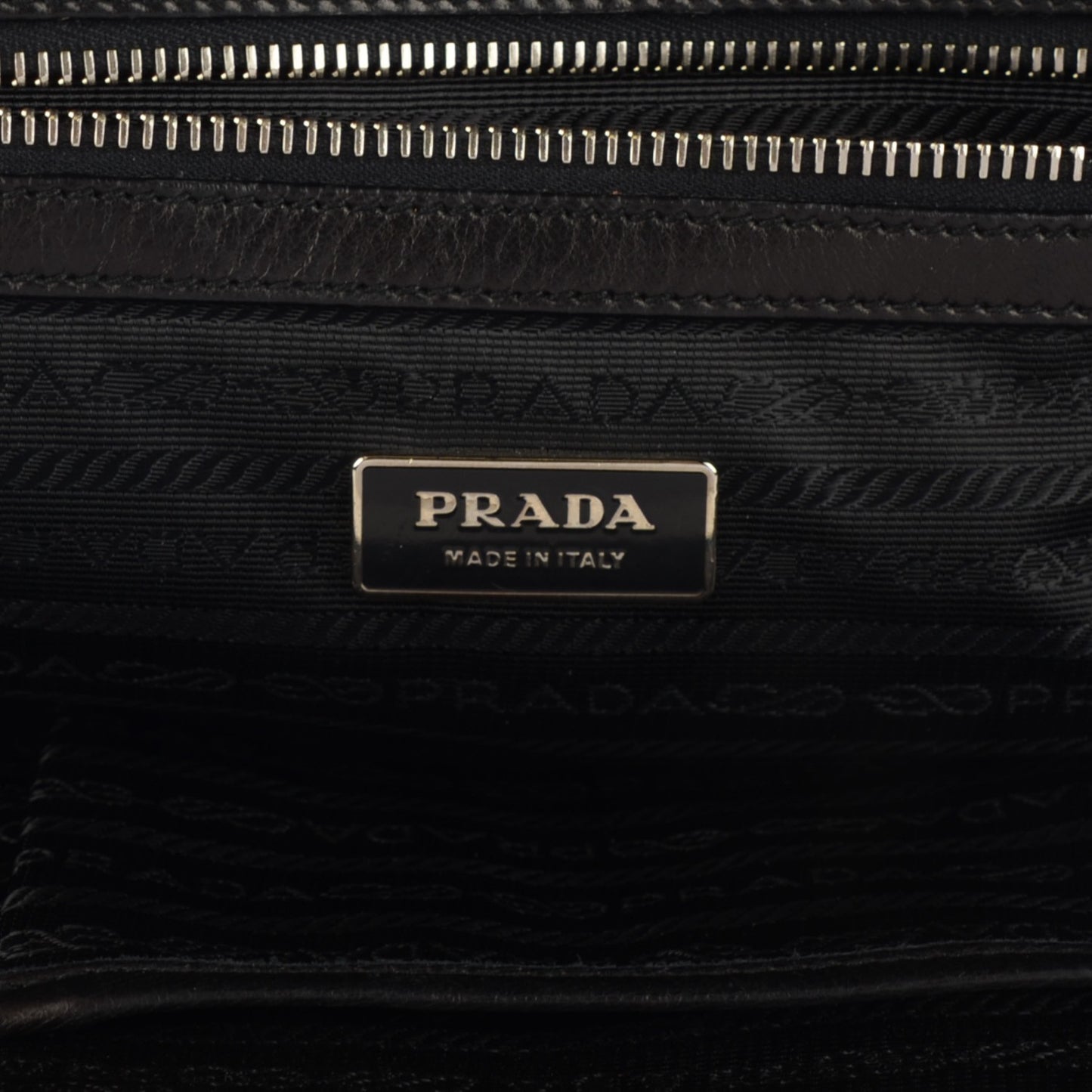 Nappa Gaufre Framed Tote Nero Black