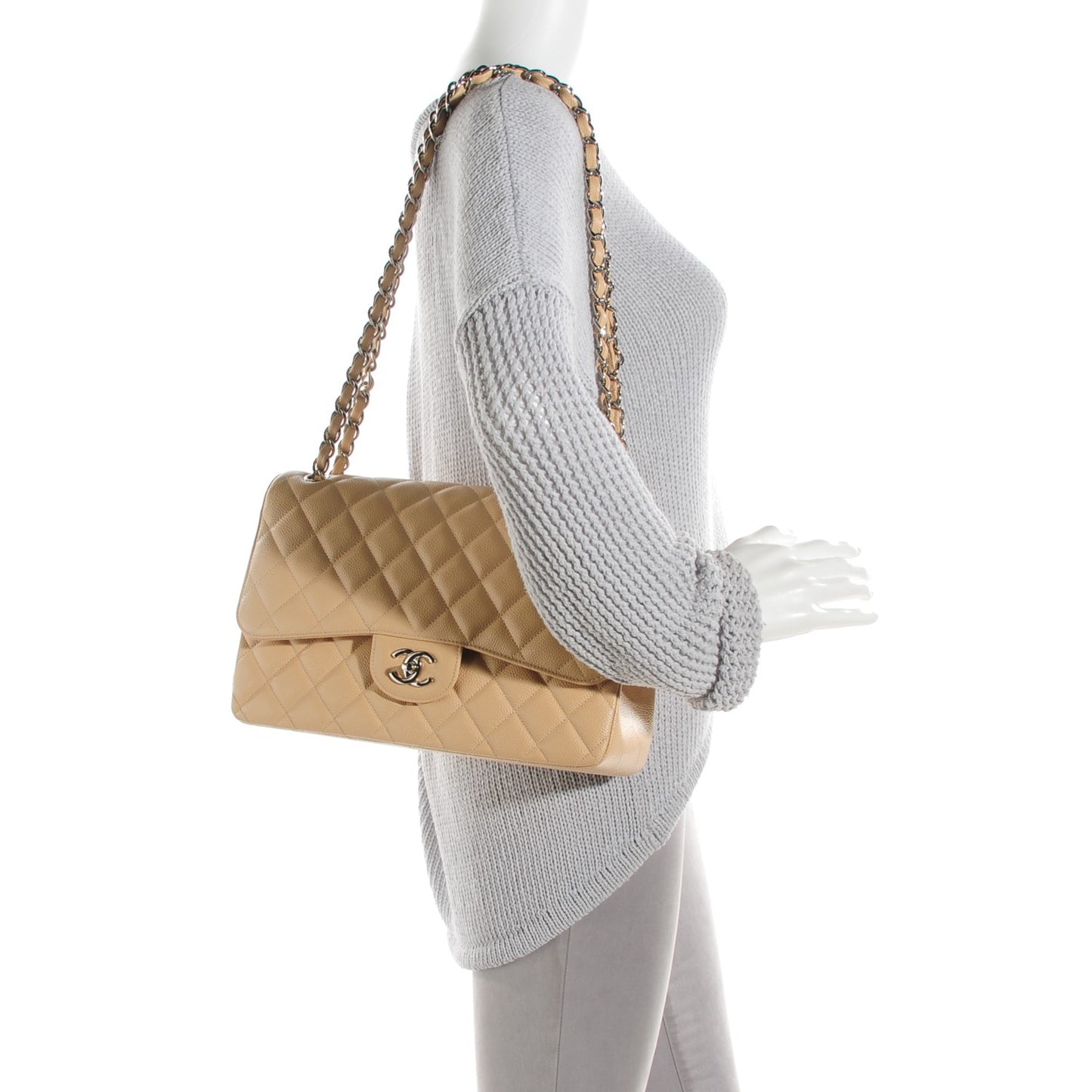 Caviar Quilted Jumbo Double Flap Beige Clair