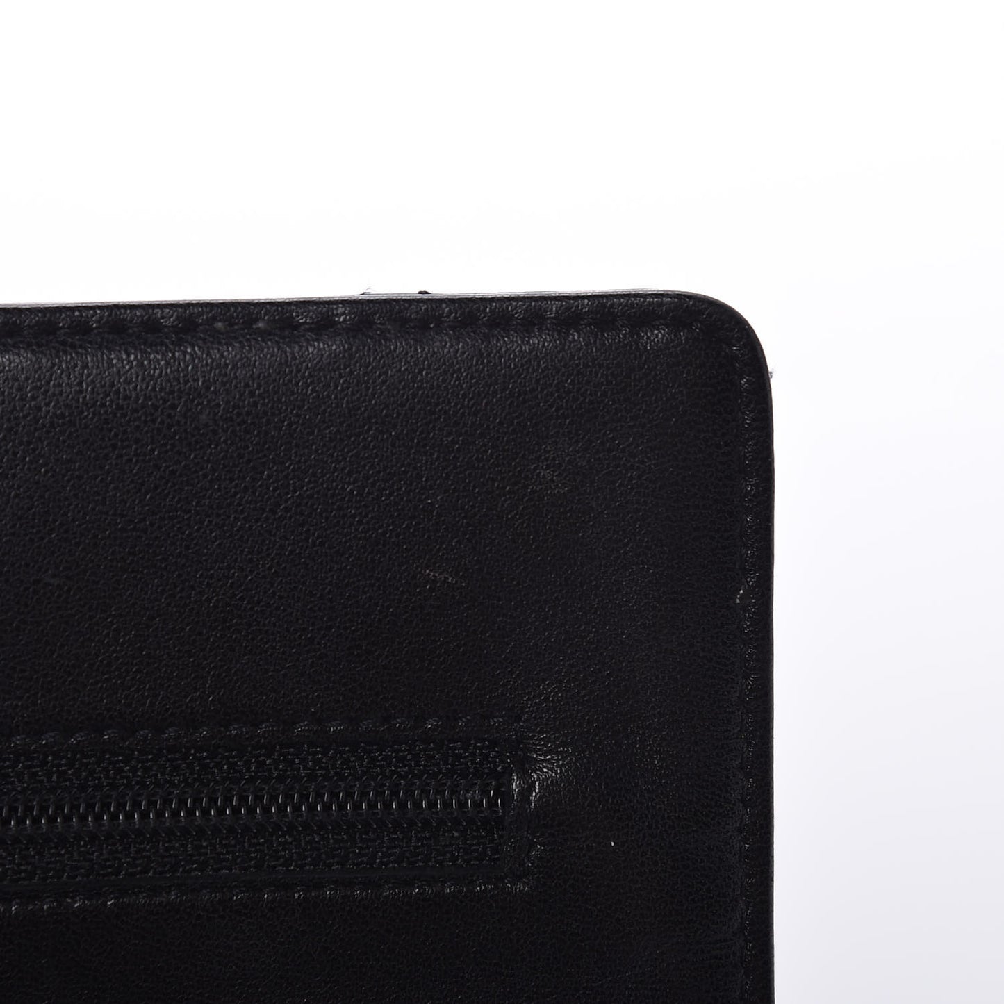 Lambskin Quilted Wallet On Chain WOC Black