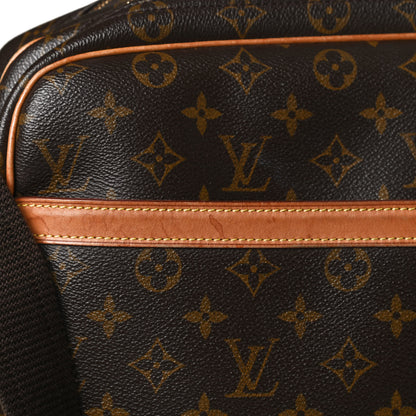 Louis Vuitton Monogram Reporter GM 14 of 17