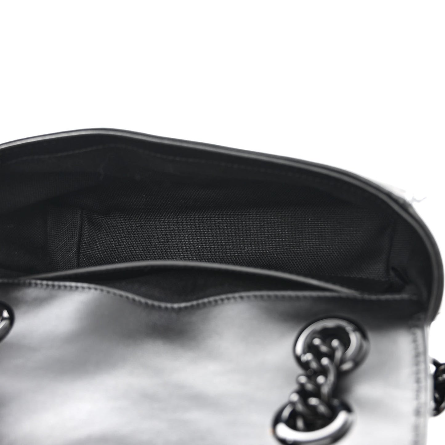 Calfskin Matelasse Monochrome Mini GG Marmont Shoulder Bag Black