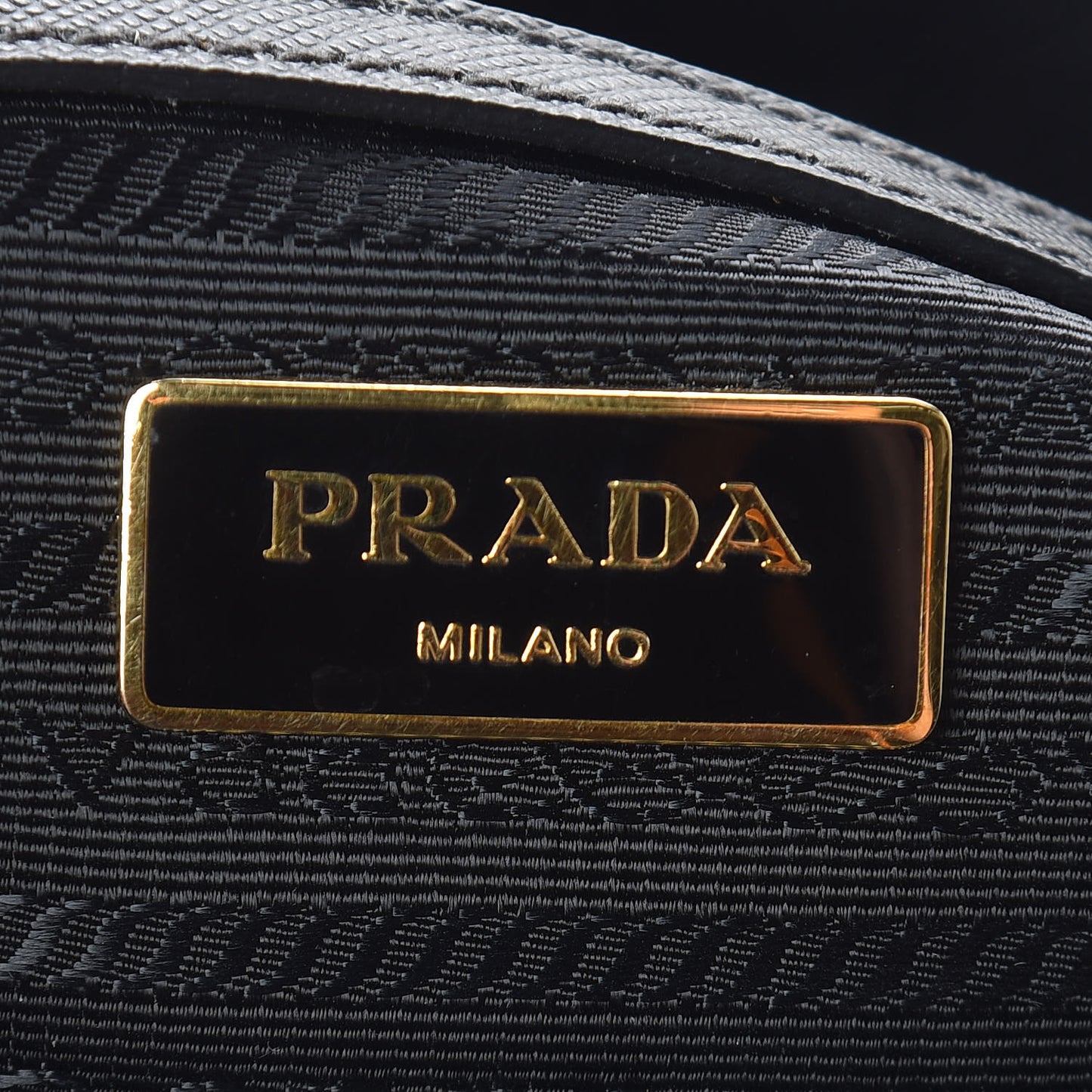 Saffiano Small Galleria Double Zip Tote Black