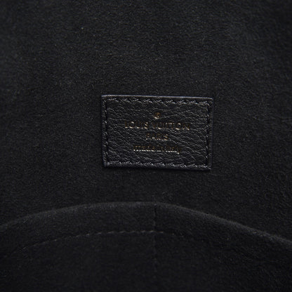 Louis Vuitton Reverse Monogram Triangle Softy 6 of 7